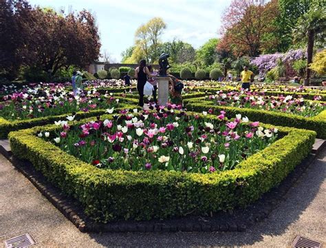 Things To Do In Holland Park Londons Most Extravagant Green Space