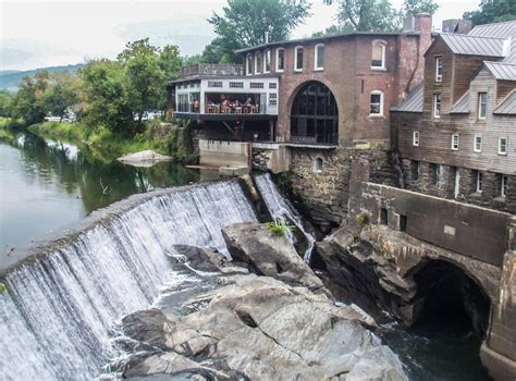 9 Quaint Vermont Towns You Must Visit