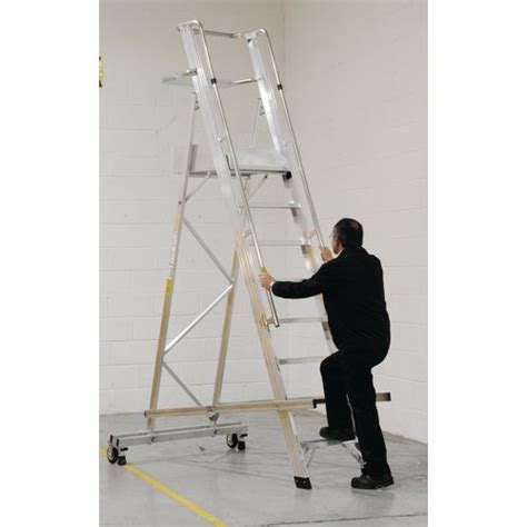 En131 Mobile Folding 10 Tread Ladder With Platform Max Height 365m