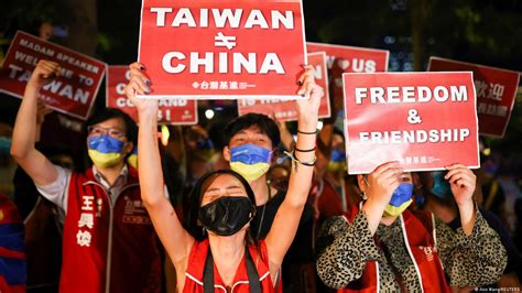 How Taiwan Is Countering Chinese Disinformation Dw 08252022