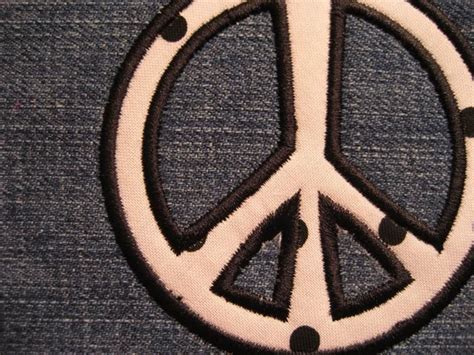 Applique Peace Sign Machine Embroidery Designs