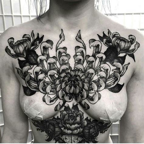 Pin By Zhongbijing On Tattoodles Chest Tattoos For Women Tattoos
