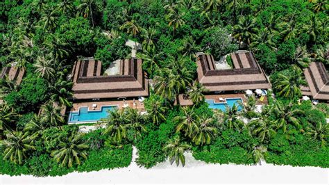 Pullman Maldives Maamutaa Hotel Review — Wbp Stars