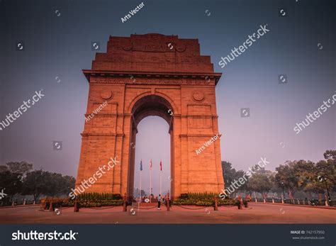 India Gate New Delhi Delhi India Stock Photo Edit Now 742157950