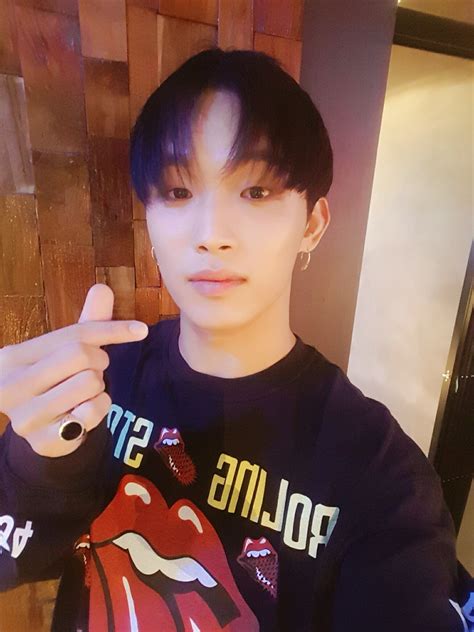 Check spelling or type a new query. btob에 있는 Itsmeljjang님의 핀