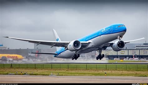 Ph Bvr Klm Boeing 777 300er At Amsterdam Schiphol Photo Id