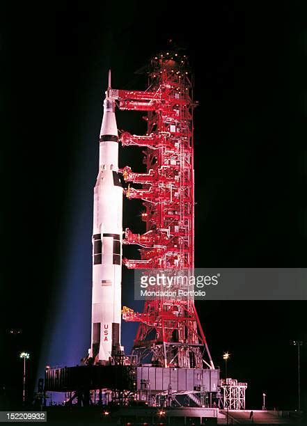 Saturn 5 Launch Photos And Premium High Res Pictures Getty Images