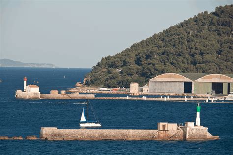 Les Villes De La Rade De Toulon La Seyne Sur Mer Saint Mandrier Le