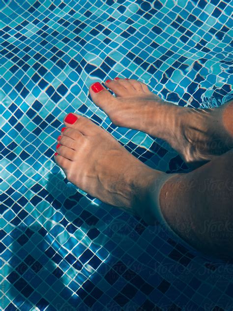 Woman Feet In The Poolside By Victor Torres Swimming Pool Foot