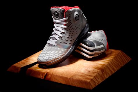 Adidas And Derrick Rose Launch The D Rose 35 Hypebeast