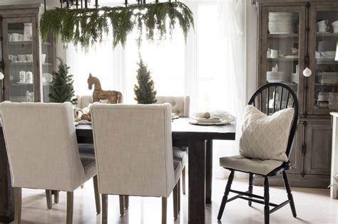 Modern Farmhouse Dining Room Filled With Cozy Christmas Decor