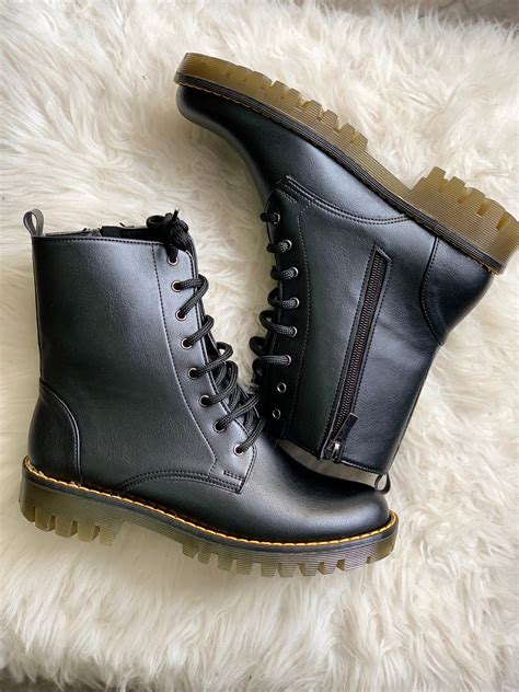 Vegan Leather Combat Boots For Woman In Black Last Pair 36 Eu 5 Us
