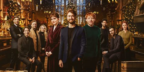 Harry Potter Th Anniversary Return To Hogwarts The Cast Reunited In The Poster Of The Special