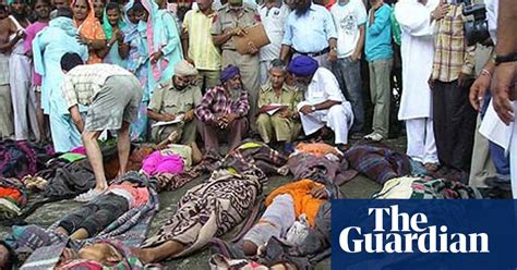 At Least 123 Dead In Stampede At Hindu Temple In India India The Guardian