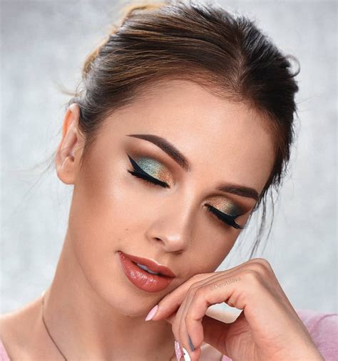 50 Eyeshadow Makeup Ideas For Brown Eyes The Most Flattering Combinations Page 45 Of 50