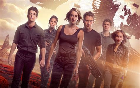 سلسلة افلام Divergent عالم تحكمه الفصائل عدسة الفن