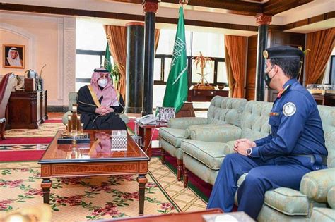 يتساءل الكثير عن طريقة تقديم القوات الخاصة للأمن والحماية التابعة لوزارة الداخلية بالمملكة العربية السعودية، وهذا ما سنشير إليه في هذا المقال في موقع موسوعة، كما سنشير إلى شروط النظام وفاعلياته. فهد بن سلطان يناقش تقرير القوات الخاصة - أخبار السعودية ...