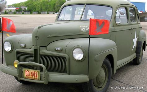 Ace Ford Fordor Us Army Staff Car Model 1942