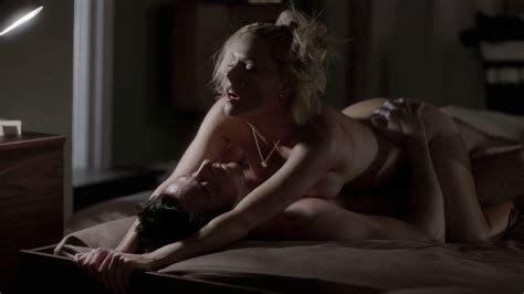 Naked Kathleen Robertson In Boss