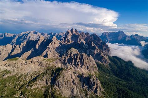 Parco Naturale Nazionale Tre Cime In Le Alpi Delle Dolomia Bella N