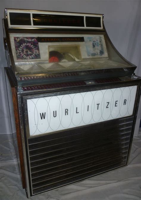 A 1970 S Wurlitzer 3000 Stereo Console Jukebox In Chrome And Glazed