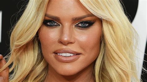 Sophie Monk Confirms She Will Release New Music Addresses Love Island Rumour Au