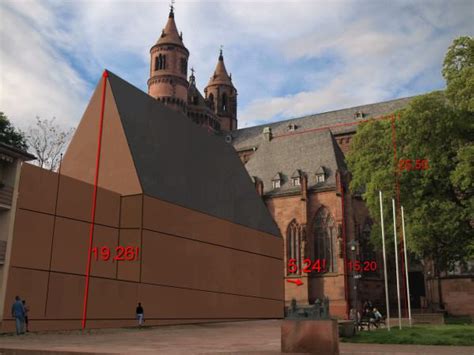 Von der kommenden woche an werde die fundamentplatte für das gemeindezentrum errichtet, für den 3. Dom zu Worms Verschandlung - Homepage Ralph Häussler