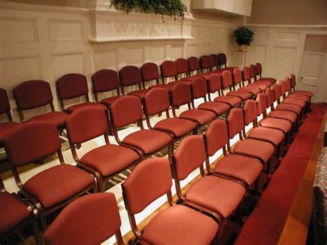 Melody music room choir chair with right tablet arm, 8210/ta82r. Church Choir Chairs - Church Interiors, Inc.