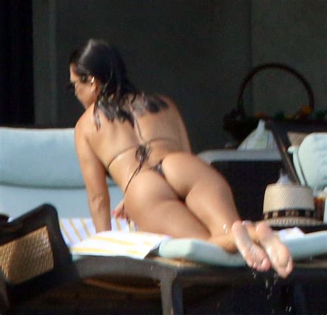 kourtney kardashian sexy 41 photos thefappening