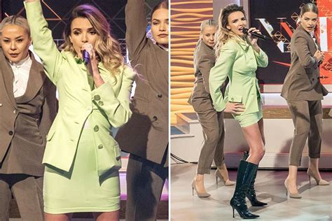 Nadine Coyle Forced To Deny She Was Miming On Lorraine As She Performs