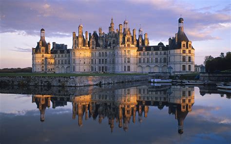 Hintergrundbilder Frankreich Schloss Weißer Stein Fluss Himmel