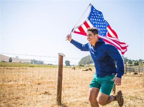 Why Chubbies A Short Shorts Company That Frat Bros Love Refuses To Grow Up Completely