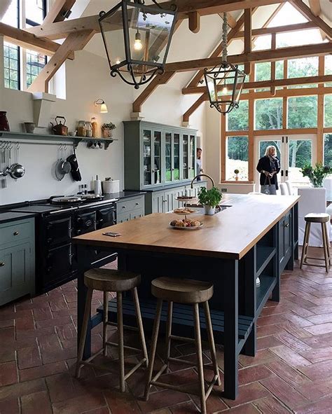 Modern English Country Kitchen A Perfect Blend Of Charm And Functionality