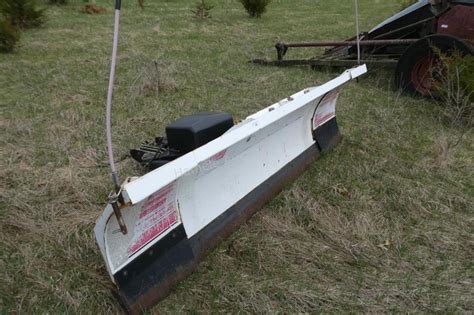 Blizzard Snow Plow With Hydraulic Wings Live And Online Auctions On