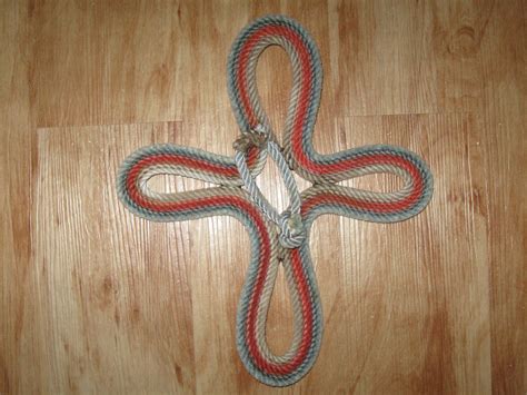 Rope Cross Lariat Rope Crafts Western Crafts Rope Projects