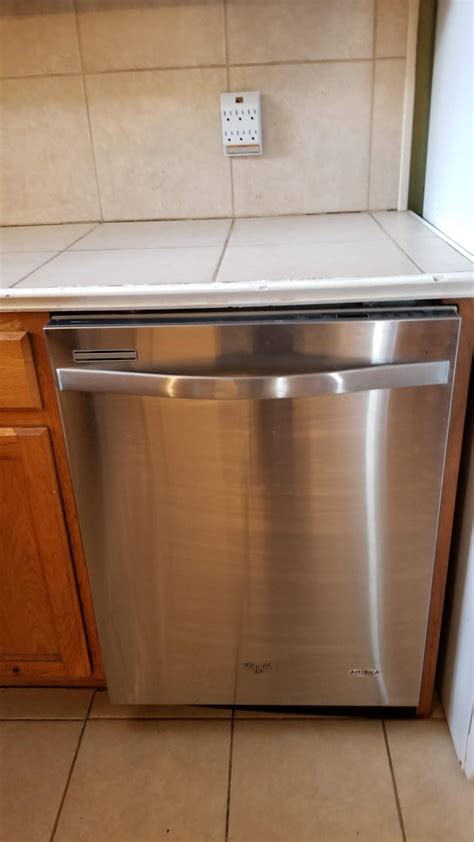 1 S Meadowcliff | Think Tank Green