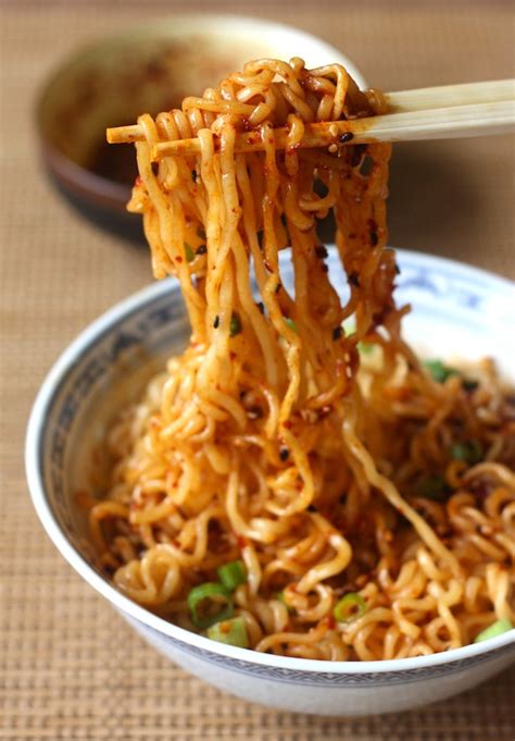 Ramen Noodles With Spicy Korean Chili Dressing Season With Spice