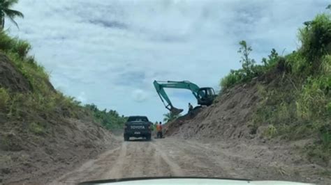 Villagers Welcome New Road Project Fbc News