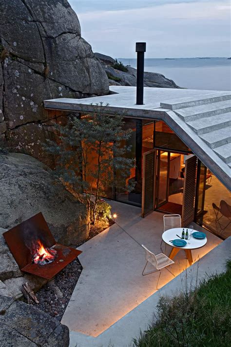 Seaside Cabin On The Rocks In Norway Knapphullet By Lund Hagem