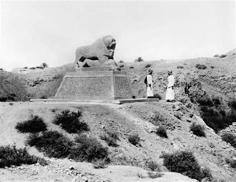 Babylon Basalt Lion Photograph By Granger