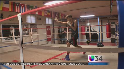 Jóvenes Moldean Un Futuro Lejos De Las Pandillas Con El Boxeo Univision 34 Los Angeles Univision