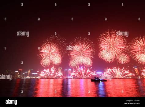 Lunar New Year Fireworks In Hong Kong 2011 Stock Photo Alamy