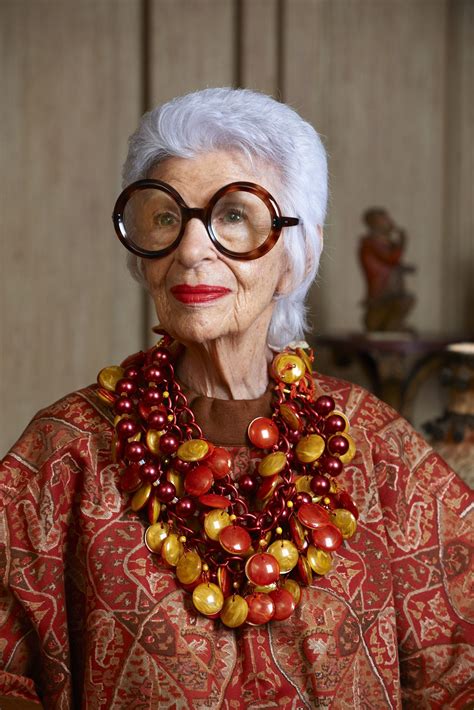 When Your Grandma Dresses Better Than You Style Icons Over 60 Iris