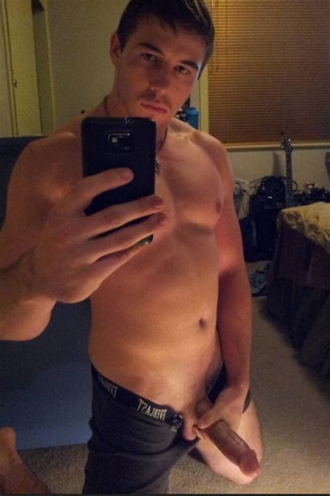 Nude Snapchat TikTok Guys Selfies Kik Naked Men Pics Cocks. 