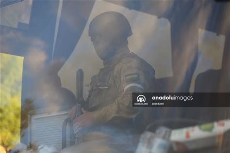 Azov Taburu nun bazı askerleri Mariupol da teslim oldu Anadolu Ajansı