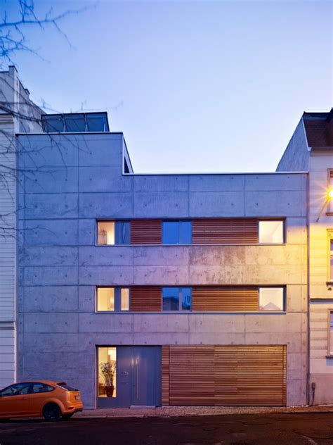 Hot rolled steel feature wall. 15 Spectacular Modern Industrial Home Designs That Stand ...