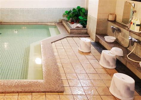 Onsen Etiquette Kumamoto Castle Japanese Hot Springs Japanese Bath
