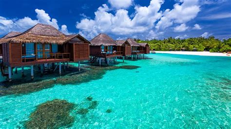 maldives overwater bungalows 15 best options on the water