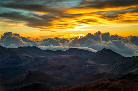 Haleakala Sunrise In Maui By Jdphotopdx Oc 2000x1333 Ifttt