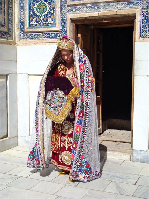 Central Asia Portrait Of An Uzbek Bride Wearing Traditional Clothes Uzbekistan Bridal